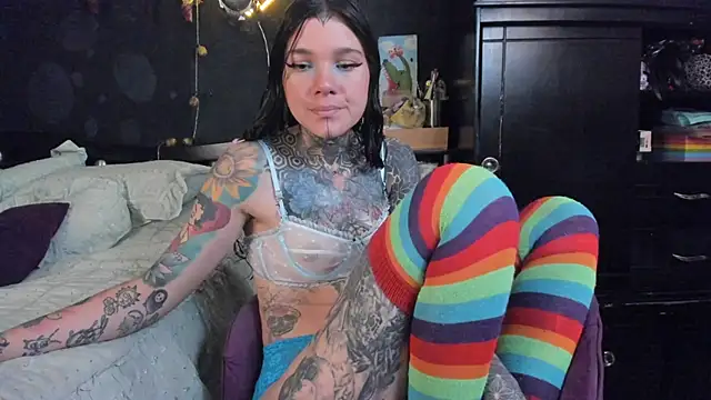 Lilmarieee online show from 11/07/25, 03:56