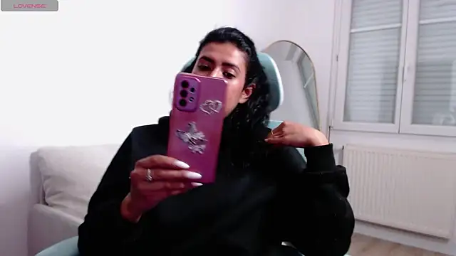 elettra love online show from 12/20/24, 09:17