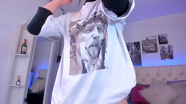 Amaia Daniells online show from 01/11/25, 05:31