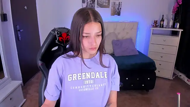 Amaia Daniells online show from 01/15/25, 02:49