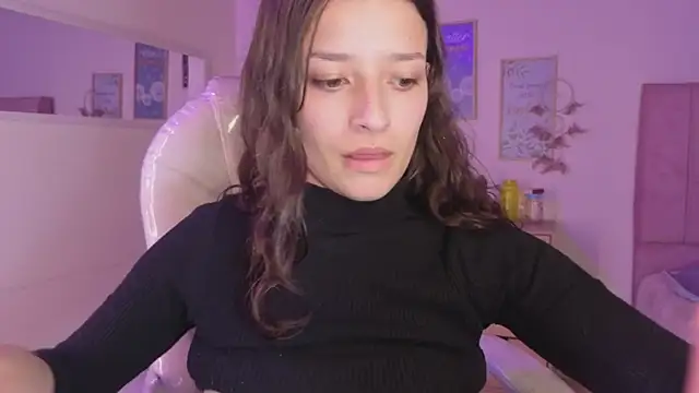 Amaia Daniells online show from 10/30/25, 04:25