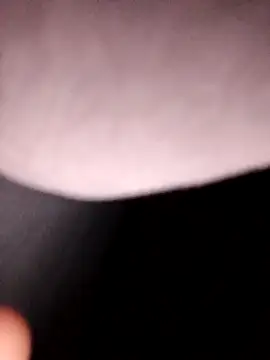 Snapshot of Annerae chatting on 11/11/25, 08:58 Annerae online show from 11/11/25, 08:58