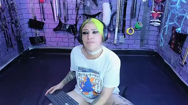 PANDORANEZZ online show from 12/24/24, 12:33