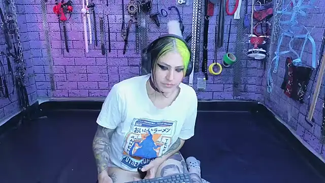 PANDORANEZZ online show from 12/24/24, 06:44