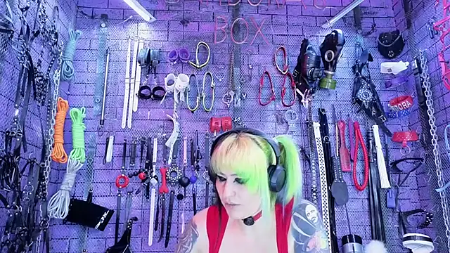 PANDORANEZZ online show from 06/28/26, 01:55