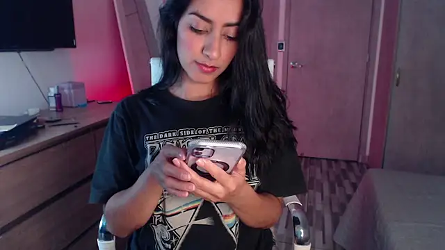 Brown skin11 online show from 09/22/25, 09:17