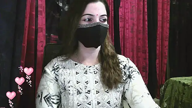 Snapshot of Cute_Sonii chatting on 10/08/25, 12:25 Cute Sonii online show from 10/08/25, 12:25