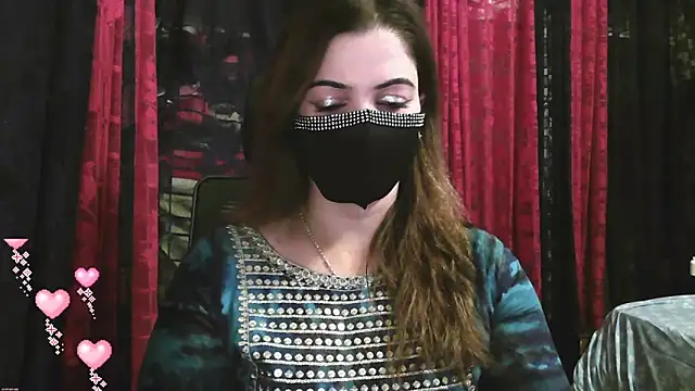 Snapshot of Cute_Sonii chatting on 11/03/25, 12:39 Cute Sonii online show from 11/03/25, 12:39