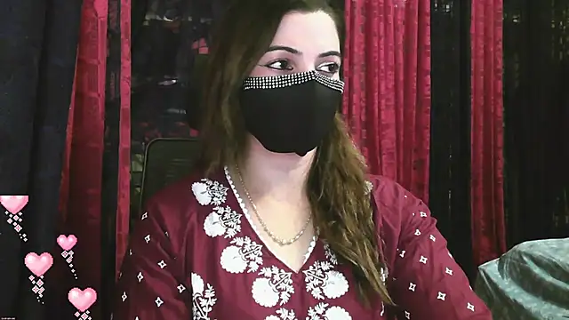 Snapshot of Cute_Sonii chatting on 11/05/25, 12:38 Cute Sonii online show from 11/05/25, 12:38