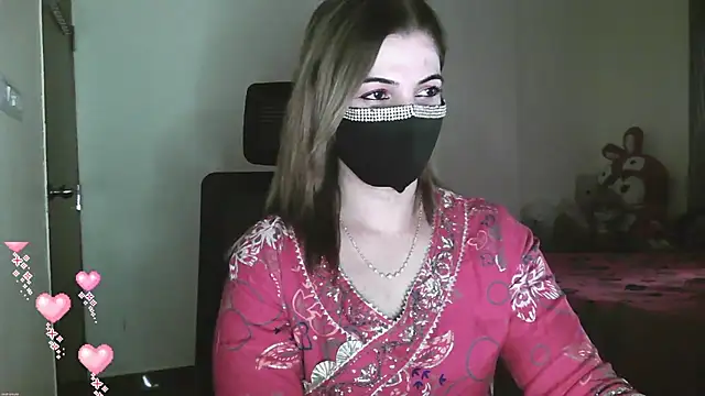 Snapshot of Cute_Sonii chatting on 12/15/25, 09:35 Cute Sonii online show from 12/15/25, 09:35