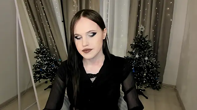 Snapshot of EffieMinki chatting on 01/18/26, 04:00 EffieMinki online show from 01/18/26, 04:00