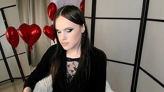 Snapshot of EffieMinki chatting on 02/10/26, 11:47 EffieMinki online show from 02/10/26, 11:47