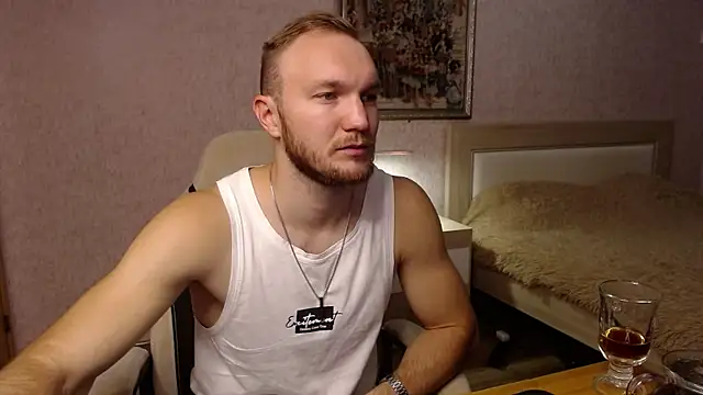 Toress1 online show from 10/25/25, 06:13