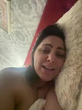 Emma roqueen online show from 06/24/26, 10:09