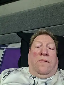 tomtom111111 online show from 12/27/24, 12:56