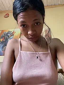 missuua online show from 12/30/24, 11:04