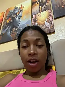 missuua online show from 02/21/25, 07:43