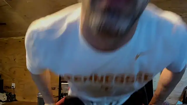 Kenny Kyle online show from 11/26/25, 01:56