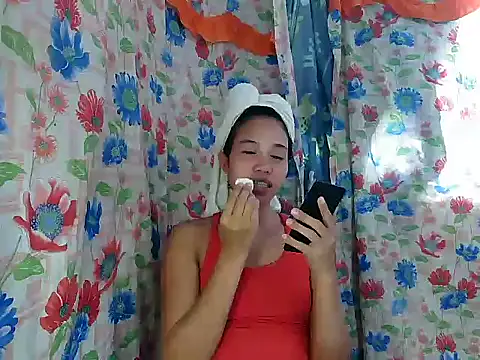 Snapshot of PinaySkinnyGirl chatting on 02/13/26, 01:23 PinaySkinnyGirl online show from 02/13/26, 01:23
