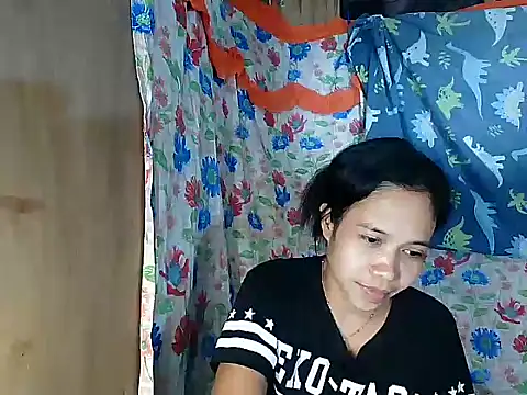 Snapshot of PinaySkinnyGirl chatting on 02/21/26, 12:17 PinaySkinnyGirl online show from 02/21/26, 12:17