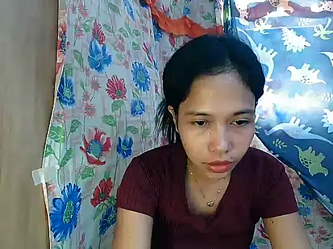 Snapshot of PinaySkinnyGirl chatting on 03/04/26, 01:44 PinaySkinnyGirl online show from 03/04/26, 01:44