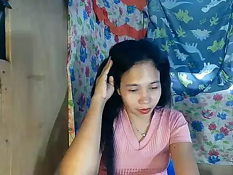 Snapshot of PinaySkinnyGirl chatting on 03/23/26, 09:24 PinaySkinnyGirl online show from 03/23/26, 09:24