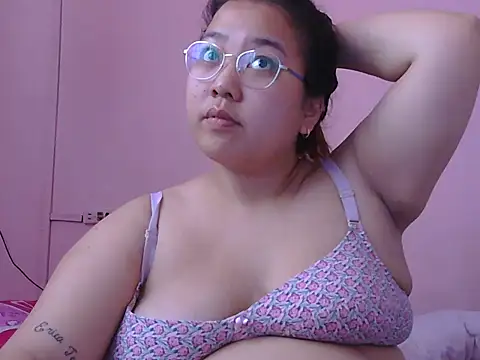 Boobsiemarie online show from 07/22/26, 06:49