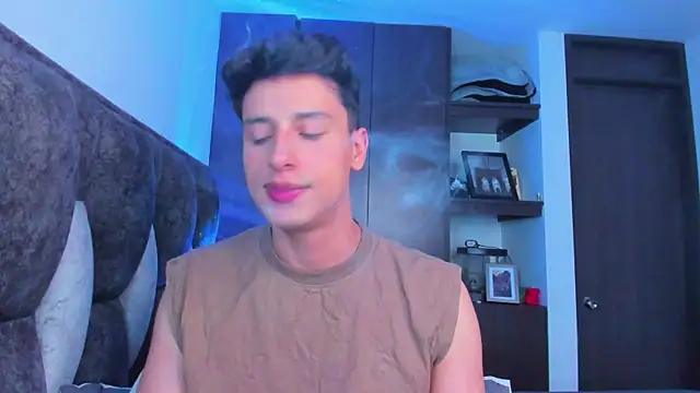 Snapshot of I_Gabriel chatting on 01/30/25, 09:04 I Gabriel online show from 01/30/25, 09:04