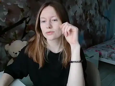 ConnieDaw online show from 12/12/24, 05:20