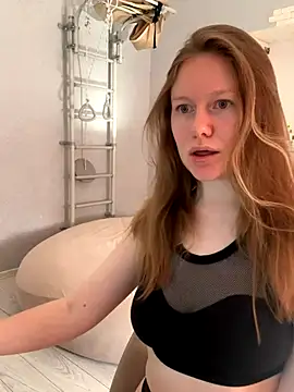 ConnieDaw online show from 10/20/25, 08:15