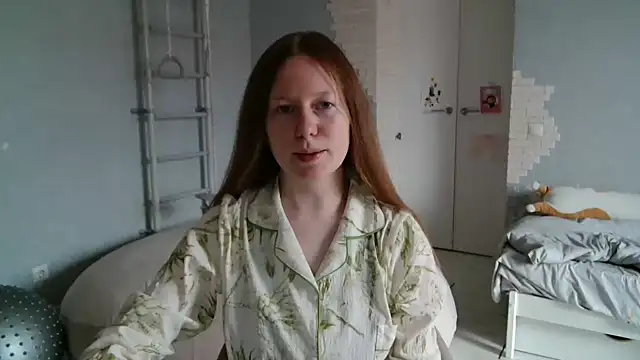 ConnieDaw online show from 10/28/25, 08:29