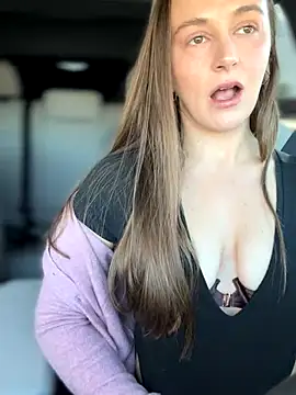 lunagirl13 online show from 11/11/25, 08:53