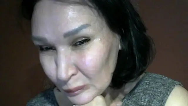 PrettyAndWild online show from 06/12/26, 03:11