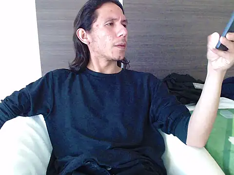 Latinopervs online show from 11/16/25, 09:31