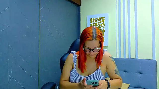 Britney taylor  online show from 06/18/26, 08:24