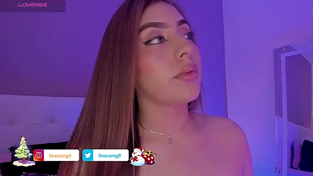 Snapshot of MaddyyLennon chatting on 12/18/24, 02:06 MaddyyLennon online show from 12/18/24, 02:06