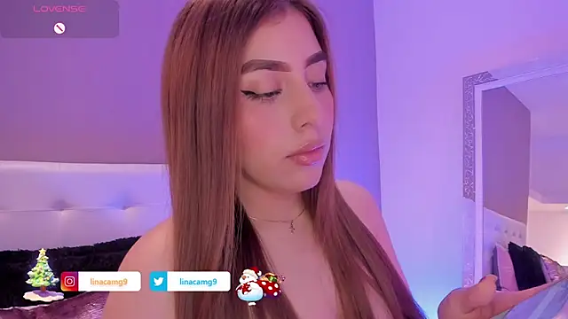 Snapshot of MaddyyLennon chatting on 12/27/24, 02:43 MaddyyLennon online show from 12/27/24, 02:43