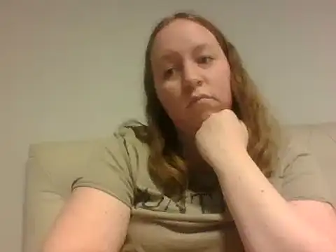 Snapshot of big_ass_girl chatting on 12/12/24, 02:11 big ass girl online show from 12/12/24, 02:11