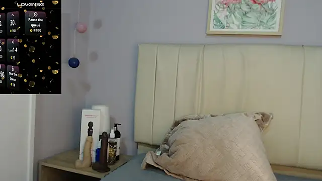 amy le01 online show from 10/16/25, 01:23