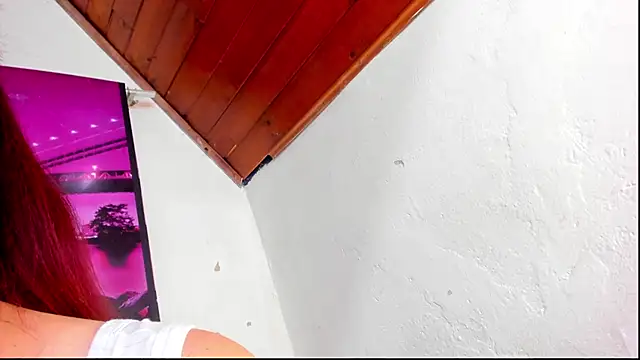 Hannaa32 online show from 11/06/25, 08:21