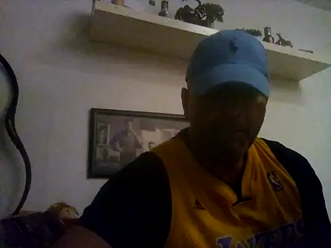 XLstrong online show from 07/19/26, 04:27