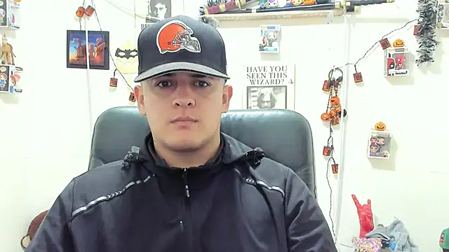 Snapshot of ney_22 chatting on 11/02/25, 02:03 ney 22 online show from 11/02/25, 02:03