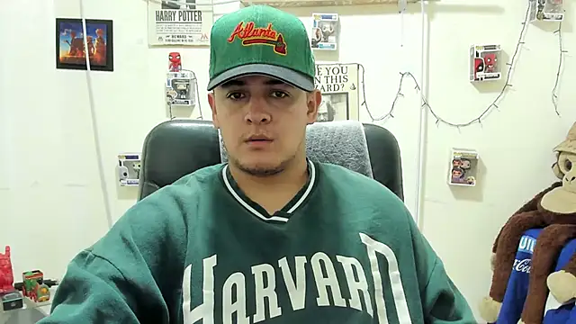 Snapshot of ney_22 chatting on 11/10/25, 01:26 ney 22 online show from 11/10/25, 01:26