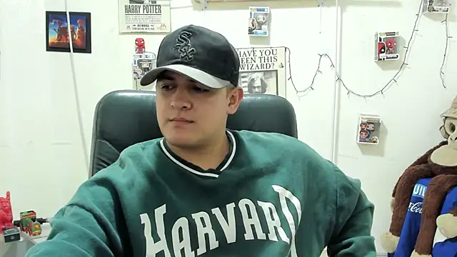 Snapshot of ney_22 chatting on 11/13/25, 02:21 ney 22 online show from 11/13/25, 02:21