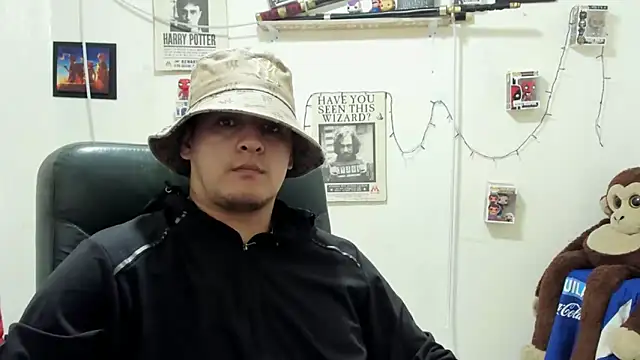 Snapshot of ney_22 chatting on 11/22/25, 06:34 ney 22 online show from 11/22/25, 06:34