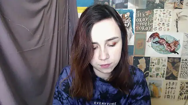VeryVeryVeryShy  online show from 12/07/24, 06:32