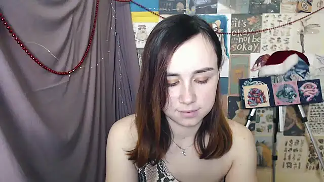 VeryVeryVeryShy  online show from 12/25/24, 11:43