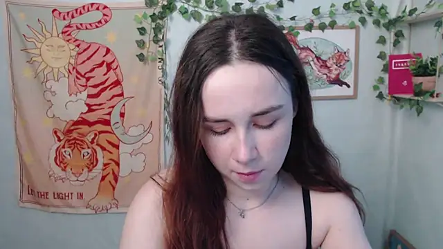 VeryVeryVeryShy  online show from 06/12/26, 05:39