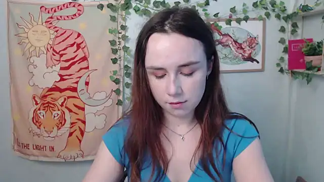 Snapshot of VeryVeryVeryShy_ chatting on 07/30/26, 05:39 VeryVeryVeryShy online show from 07/30/26, 05:39