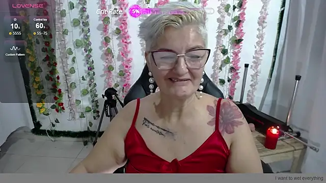 bety-cum2 online show from 12/17/24, 10:23